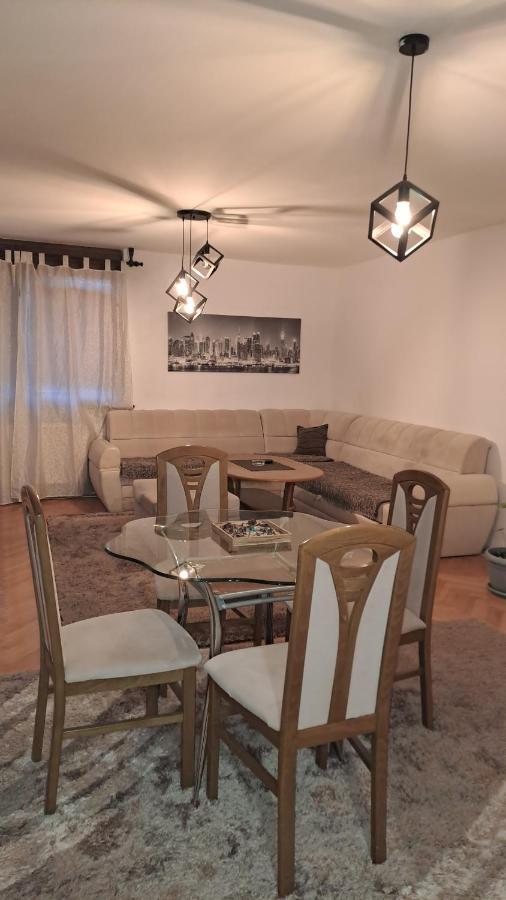 Apartment Dobrinja-stan Na Dan Sarajevo